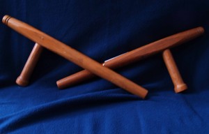 Standard wooden tonfa